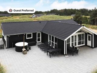 10 person holiday home in Løkken-By Traum - 0