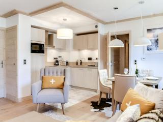 Appartement moderne 3 pièces à Courchevel avec parking et wifi - FR-1-562-28 - 2