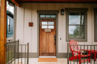 BEAUTIFUL Jasper Highlands Cabin - AZALEA - 1