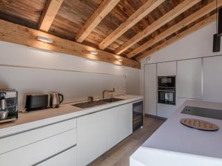 Luxueux Chalet avec Spa et Vue sur Mont Blanc - FR-1-343-253 - 9