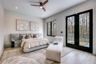 Serenity Estates 5BR Modern Retreat - 1