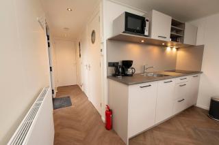 Welcome in - Houseboat - Paviljoenwei 4 - Sneek 'Boatique Sneek' - 1