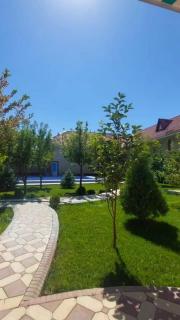 Private Yard&House - 6