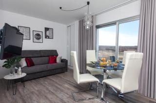 Bristol Sunset Beach - Holiday Apartments - 8