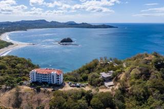 2 BR, Luxury Condo, Two Pools, Ocean Views - 1