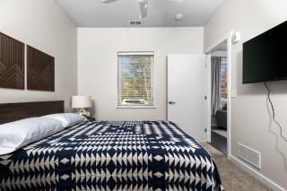The Found Boutique 1 bdrm haven for relaxation. - 2