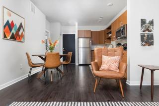 The Pendleton Boutique Stylish 1 bedroom Condo - 2
