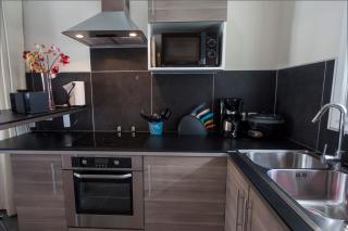 Leu Pied Dans L'Eau - 2