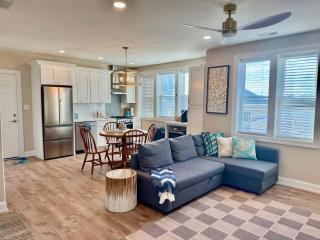 Walk to Beach and Boardwalk, AC, Free Parking, KB - 0