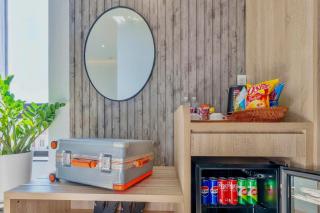 Zenora Hillside Garden - 2