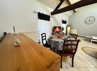 Station Studio - Proche RER A - Wifi - 5