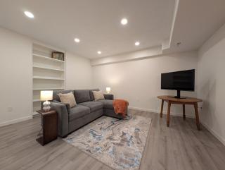 Modern Farmhouse in Historic Northeast - 5