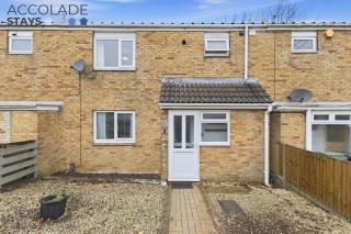 Family & Contractor Friendly, 3 Bed, Parking - 1