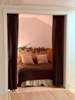 Tunnelmallinen saunallinen ullakkohuoneisto Ravintola Sampon yläkerrassa - 1