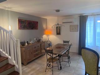 Bel appartement, Deux chambres, Deux salles de bain - 8
