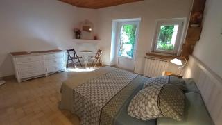 La Libellule, piscine, climatisation, wifi, vue ,jardin ,parking - 2