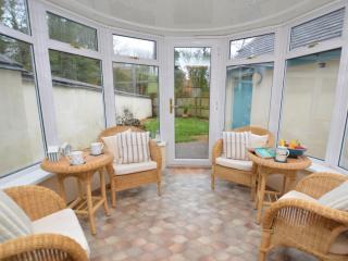 3 Bed in Poughill HAPPY - 4