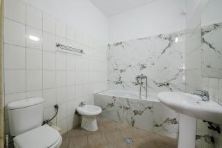 Panorama Apartment - free rooftop pool entry - 2