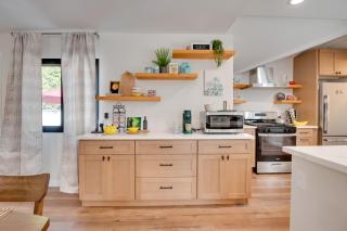 LA Extended Stay Near Beach & SoFi Stadium! - 2