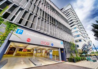 The Zipper Hotel und Apartments - 4