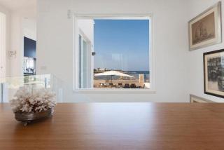 Villa Emiele Exclusive Private Sea Access & Garden - 4