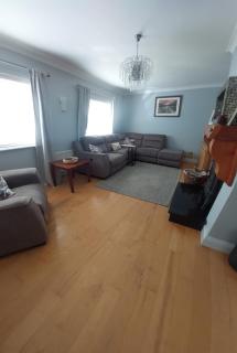 Family friendly cul de sac - 1