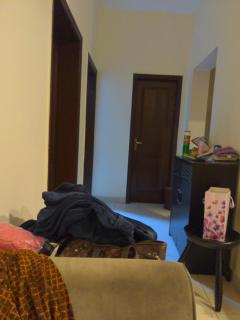 Luxury Serviced Apartments by Alvis Suite - Goldcrest Mall & Residency DHA Phase 4 - 3