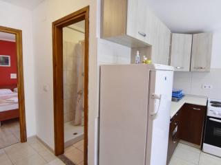 Apartment Apartment mit zwei Schlafzimmern und Meerblick in Zambratija by Interhome - 3