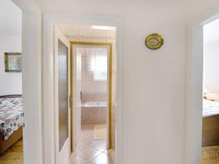 Apartment Zwei-Zimmer-Wohnung in der Nähe des Meeres Umag by Interhome - 3