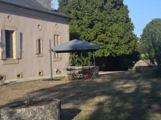 Holiday Home Altehrwürdiges Landhaus mit Pool in Aquitanien für 12 Personen by Interhome - 5