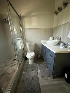 Serene Luxe 3BR Home Family Friendly MoBay Stay - 6