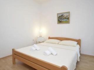 Apartment Ein Apartment im Ferienhaus Zweirosen by Interhome - 5