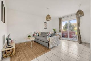 Charmant T2 avec terrasse – Idéal pour 4 voyageurs - 2