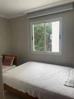 Caioba Comodoro - Apartamento com 3 Quartos a 1 Quadra da Praia - 3