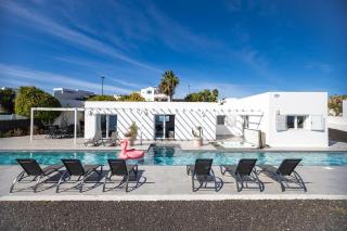 Casa Conil with a private 25 meter heated pool - 1