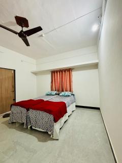 Bhosale holiday and stay rooms - 9