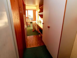 Studio lumineux au pied des pistes avec balcon - FR-1-346-495 - 3
