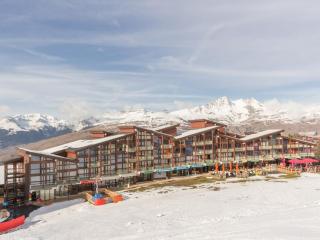 Appartement ski aux pieds avec balcon et wifi - FR-1-346-440 - 1