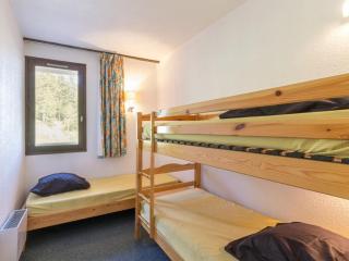 Appartement fonctionnel 2 pièces proche des pistes - FR-1-275-180 - 1