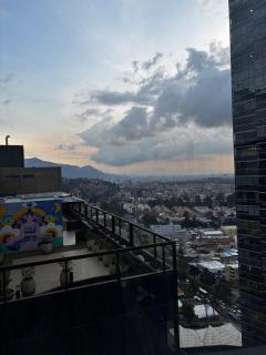 Bright apartment with incredible views - 4