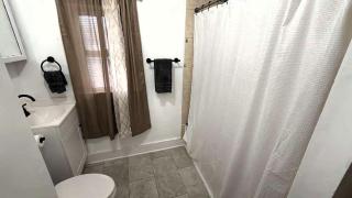 Vale Private Room near Yale, Hospitals & Downtown - 7