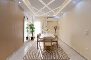 Luxury 2BR - Primary Suite with Living - 247 FrontDesk & Security - 1