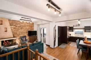 Petritis Cozy Mountain Retreat with Stunning Views By Greece Apartments - 8