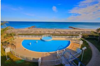 Petite maison dans résidence avec piscine et accès direct à la mer - 3