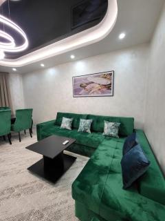 A large and spacious apartment in the center of Dream House - 0