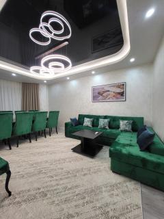 A large and spacious apartment in the center of Dream House - 8