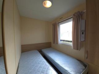 Static Caravan Rhyl Marine Holiday Park - 8