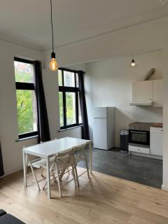 Midi Station Square Apartment - 7