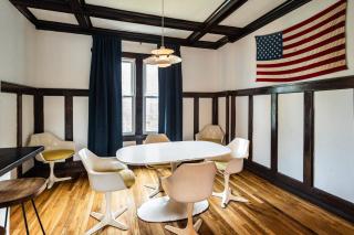 Luxe Mid-Century Styled Townhouse #3631 - 3