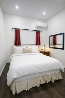 Spacious 4br free parking -ideal for work crews,family - 4